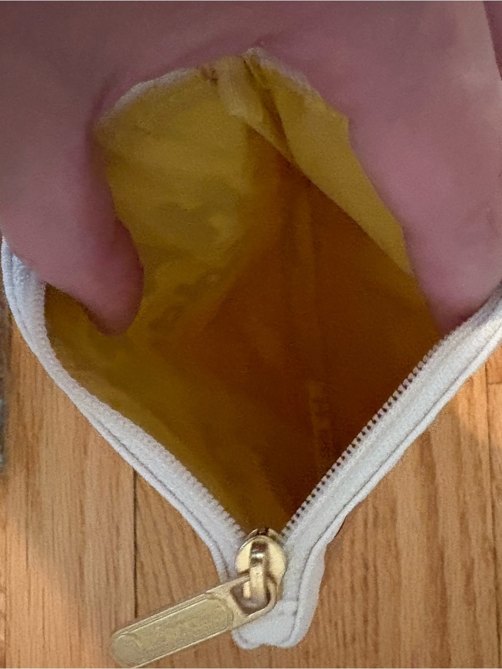 LeSportSac x Haribo goldbears gummy bears zip storage pouch - Picture 7 of 7